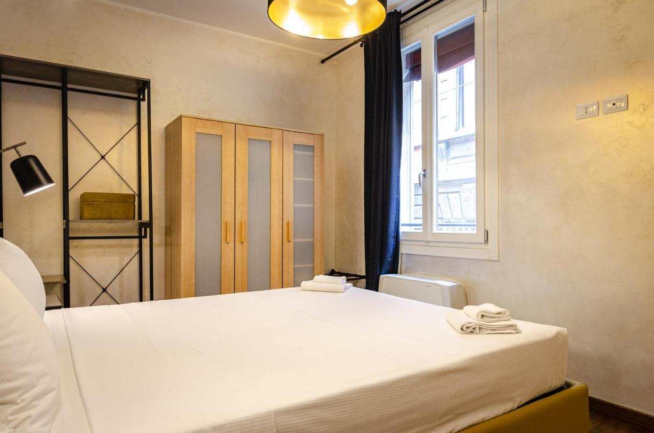 Goito Luxury Apartment, In The Historical Center Bologna Exterior photo