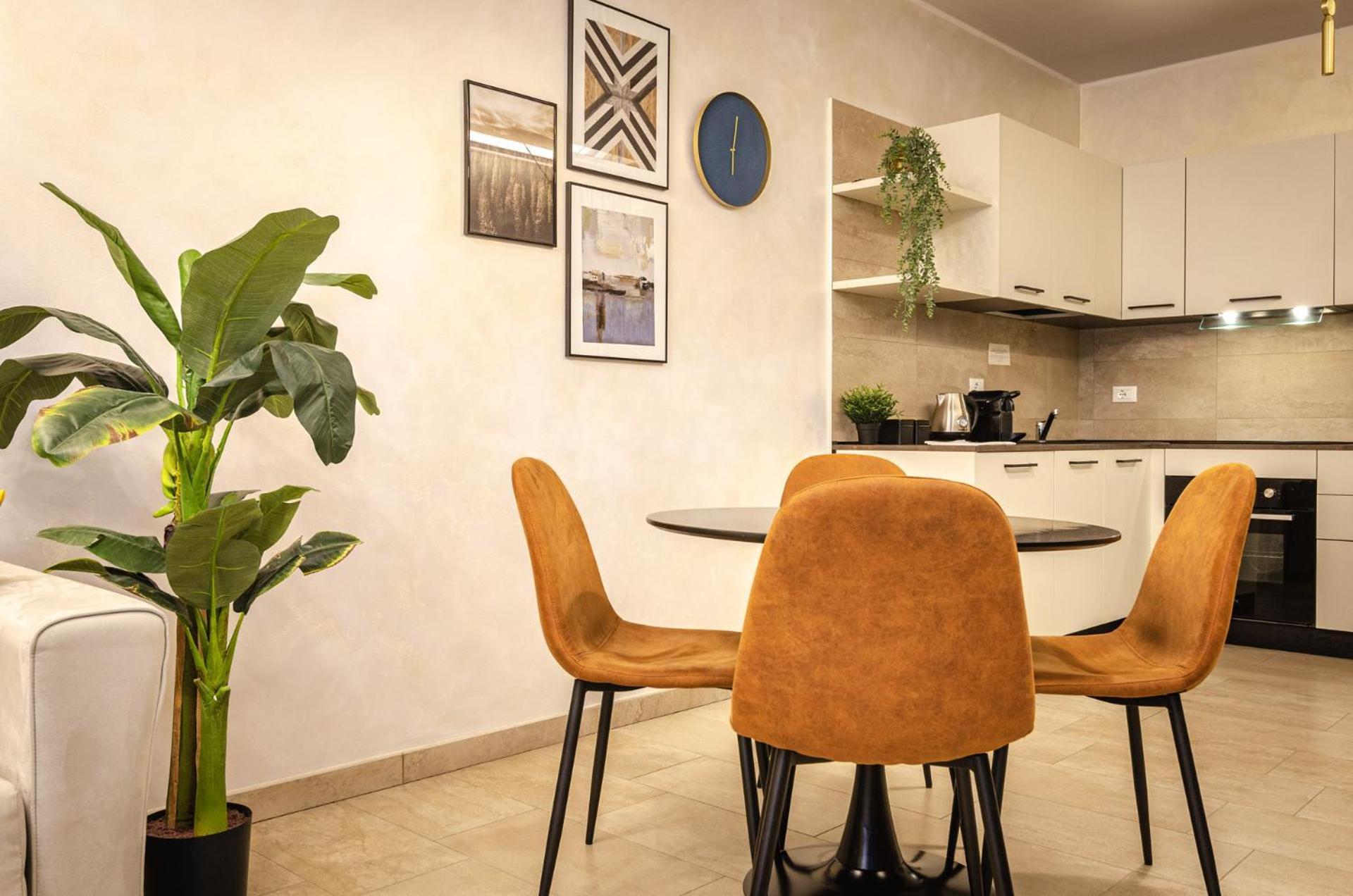 Goito Luxury Apartment, In The Historical Center Bologna Exterior photo